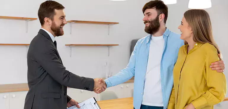 Why Choose Manhattan Home Buyers to Sell Your Condo Fast in Manhattan, NY?