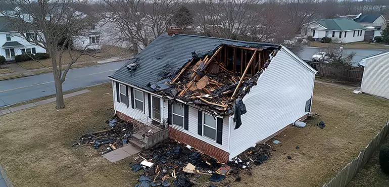 Why Choose Us for Selling Damaged House in Manhattan, NY?