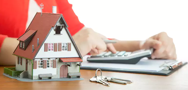 Sell Your House for Medical Bills in Manhattan, NY – Get Cash Offer Instantly