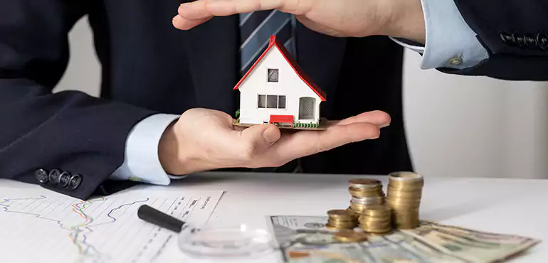 Avoid Auction – Sell Your House in Foreclosure Now  in Manhattan, NY