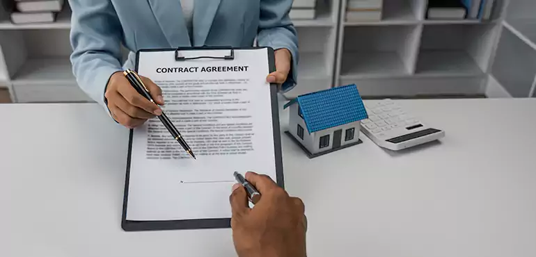 Why Sell Your Wholesale Assignment Contract to Us in Manhattan, NY?