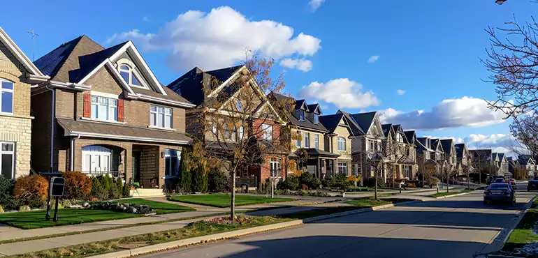 Why Choose Us for Selling Your Foreclosed House in Manhattan, NY?