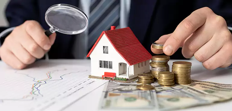 Home Needing Updates in Any Conditions for Cash in Manhattan, NY
